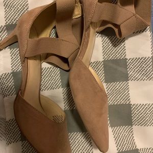 Fuscia low heel with a soft exterior.